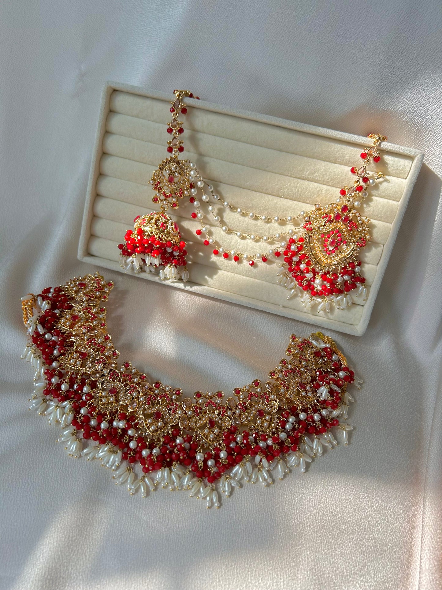 Zahra bridal set ~ Classic Red & Champagne