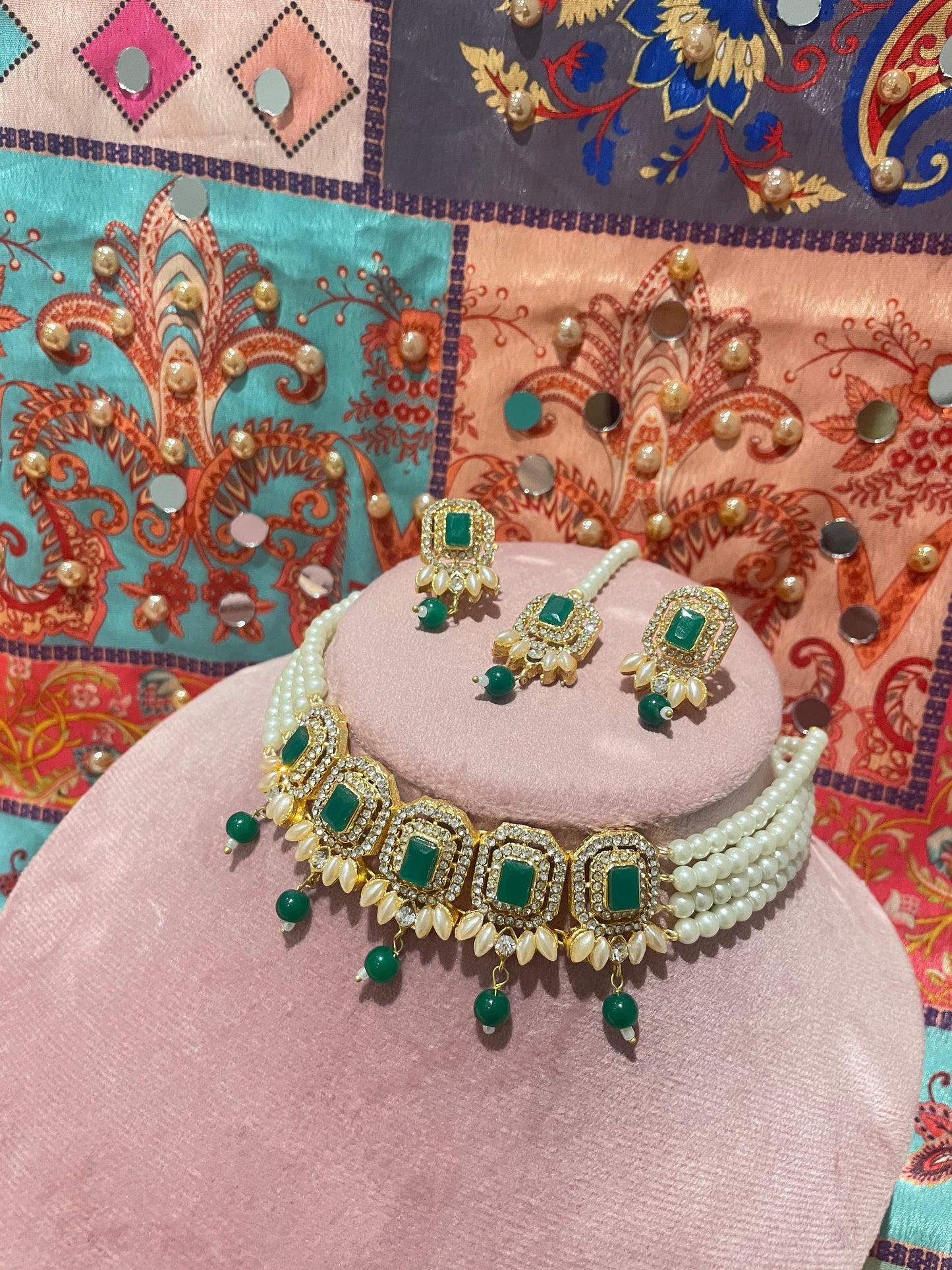 Nusrat jewellery set -Green