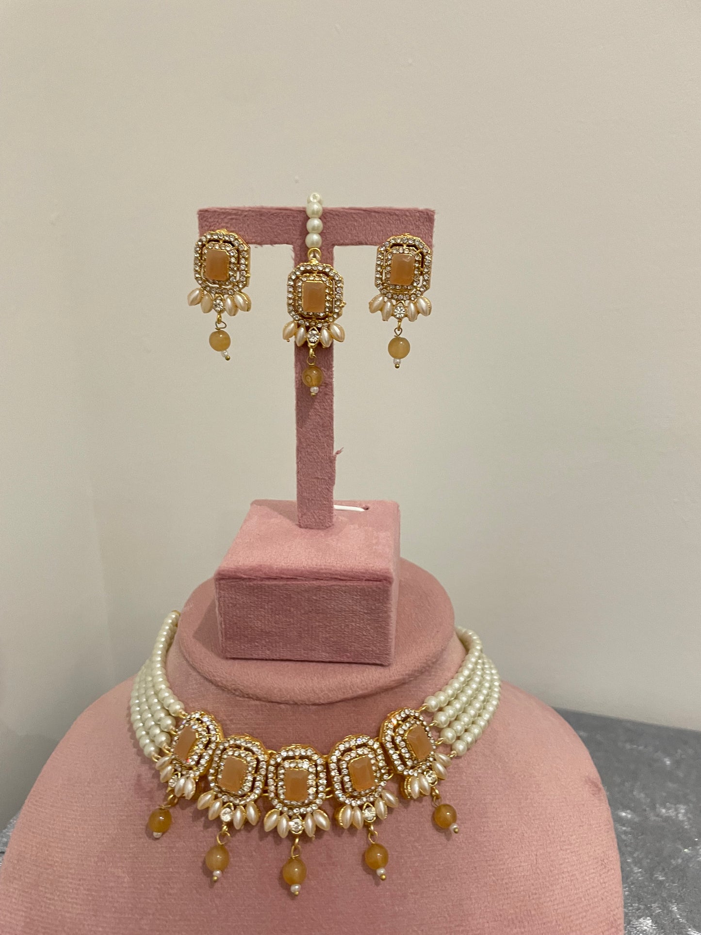 Nusrat jewellery set -Peachy champagne