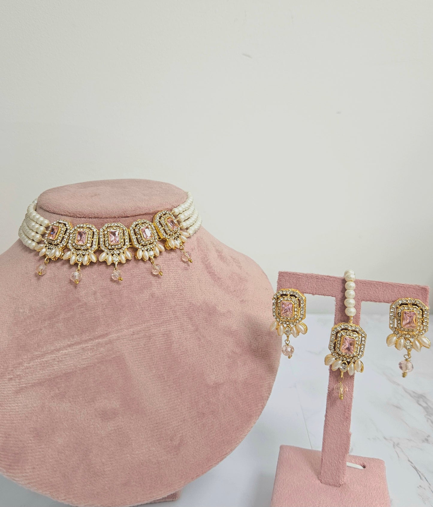 Nusrat jewellery set ~ diamante pink