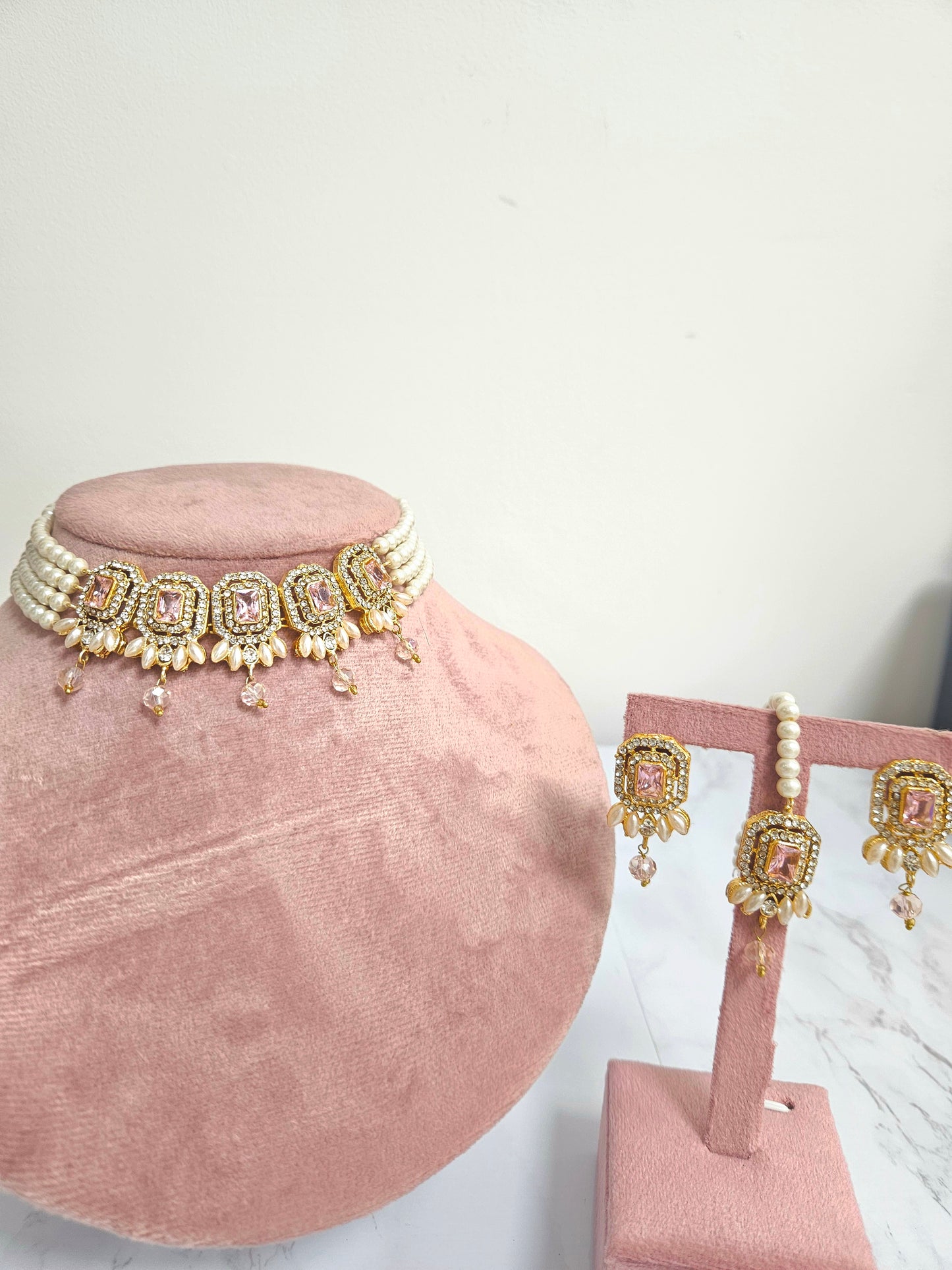 Nusrat jewellery set ~ diamante pink