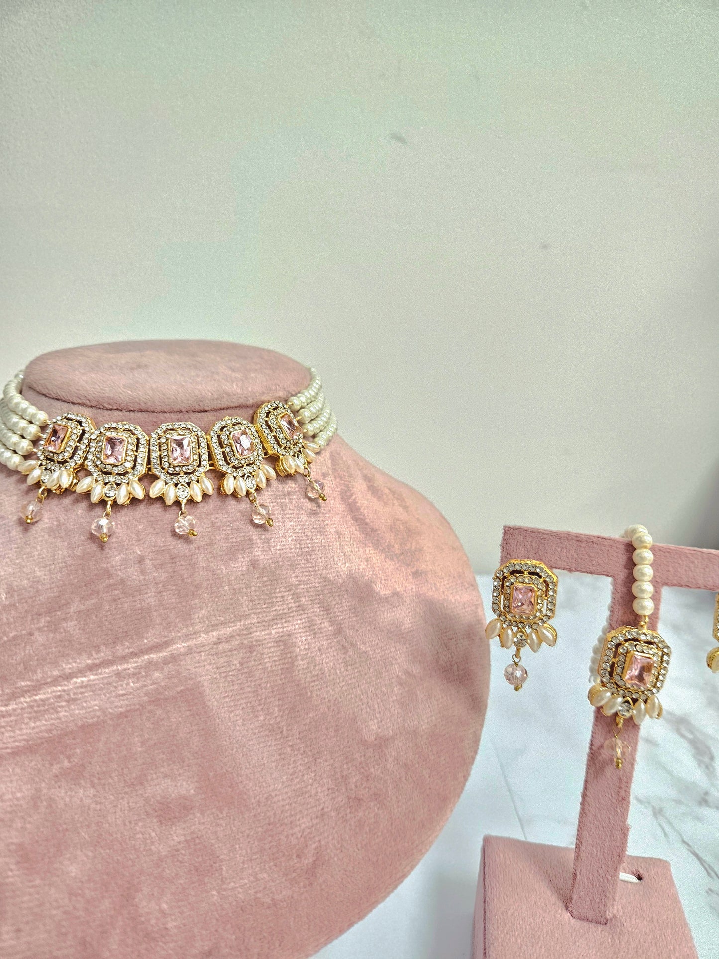 Nusrat jewellery set ~ diamante pink