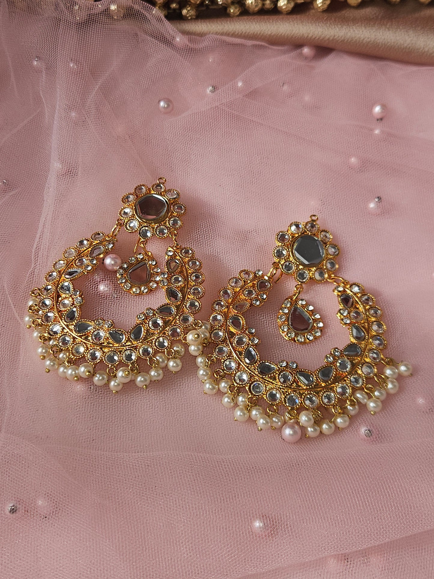 Eesha earrings GOLD