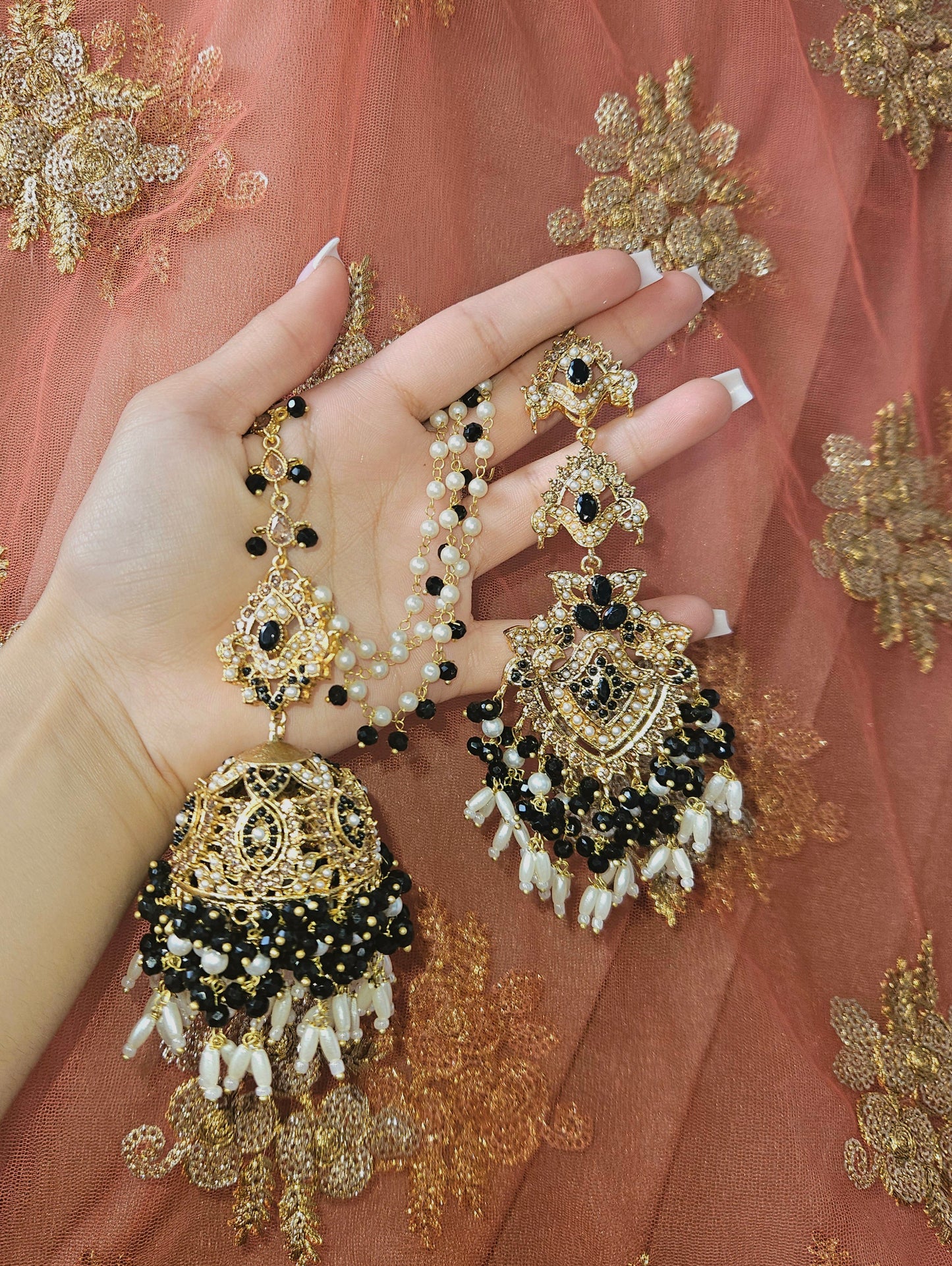 Natalia earring & tikka set~ Black & Gold