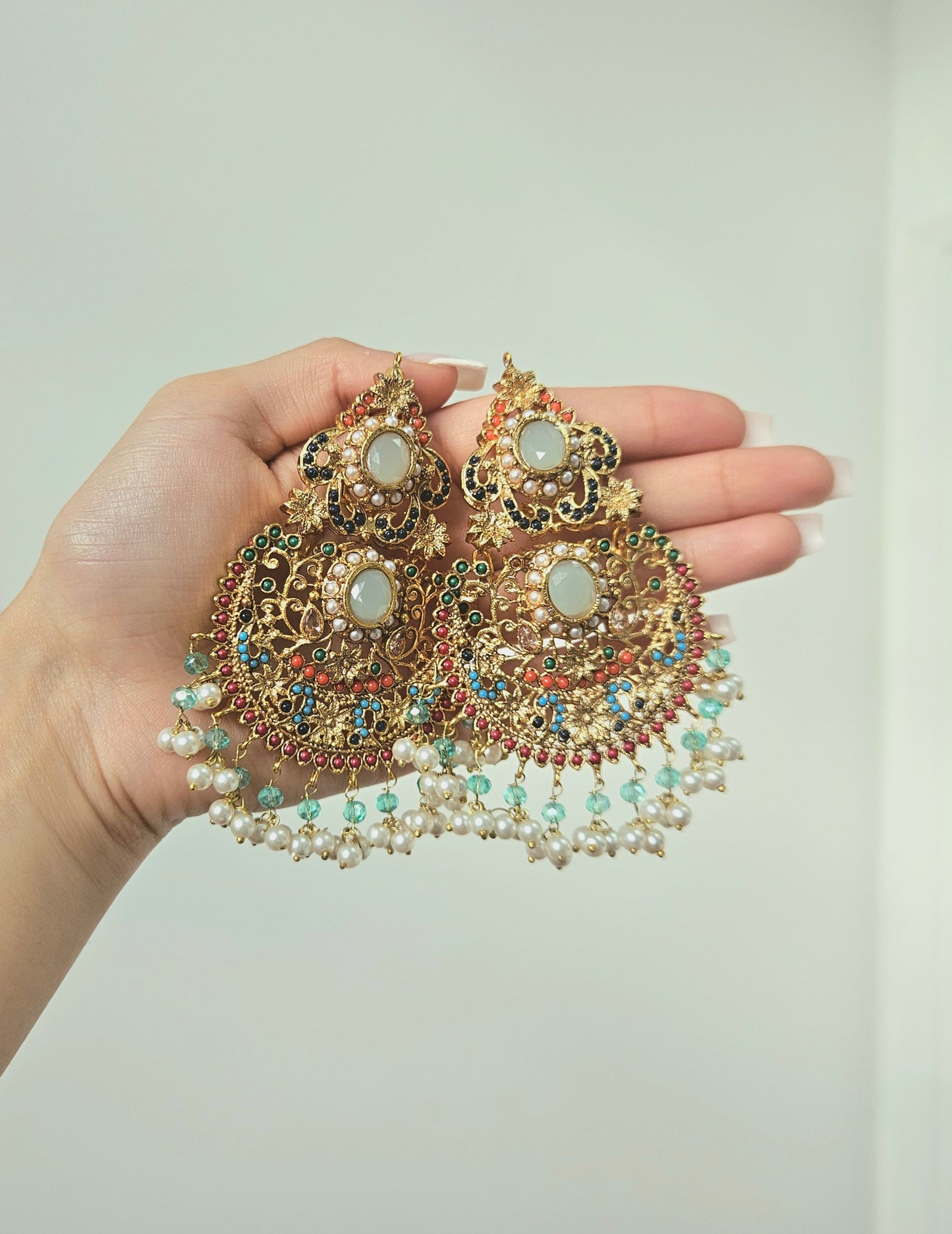 Shazia earrings - Mint