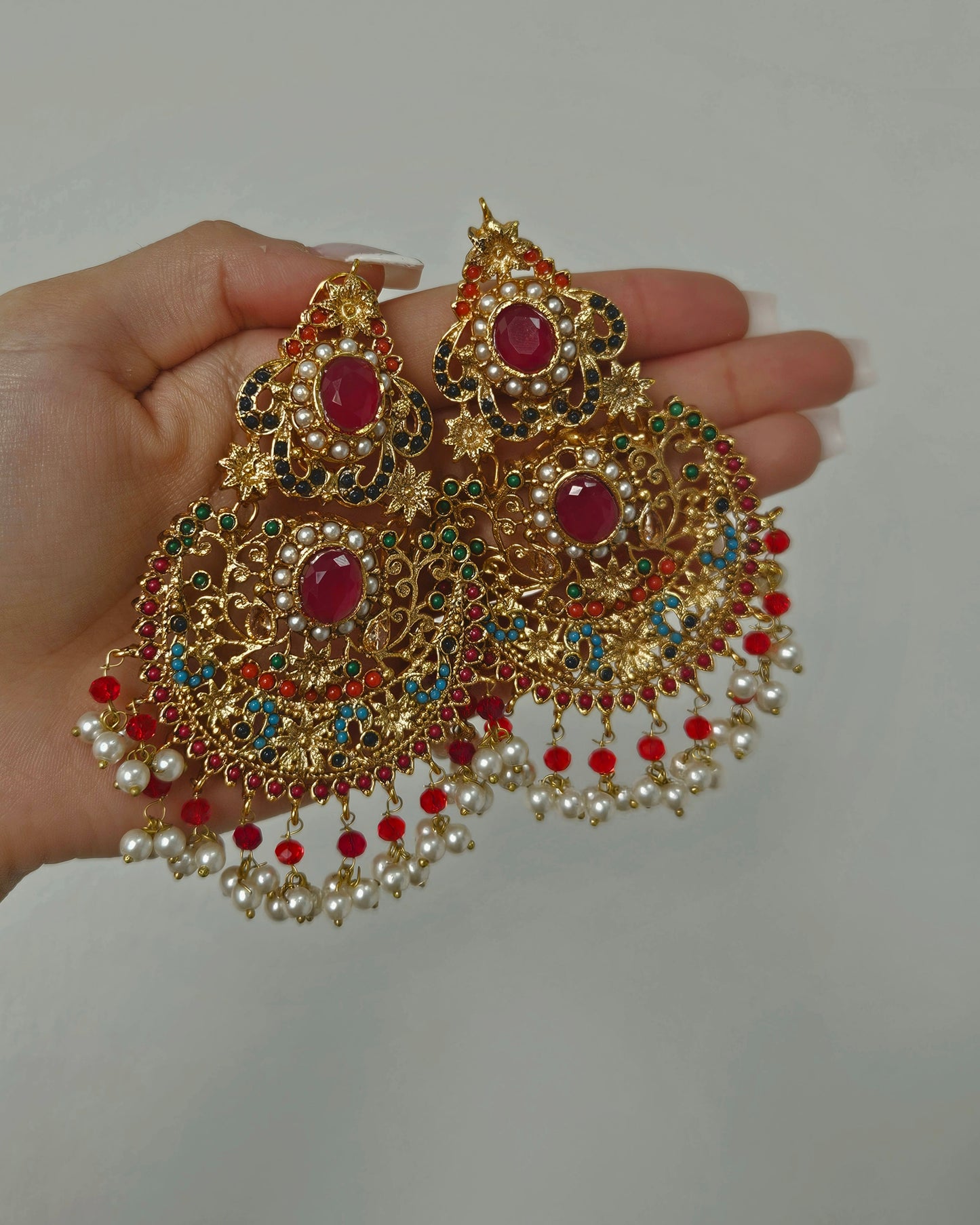 Shazia earrings - Red