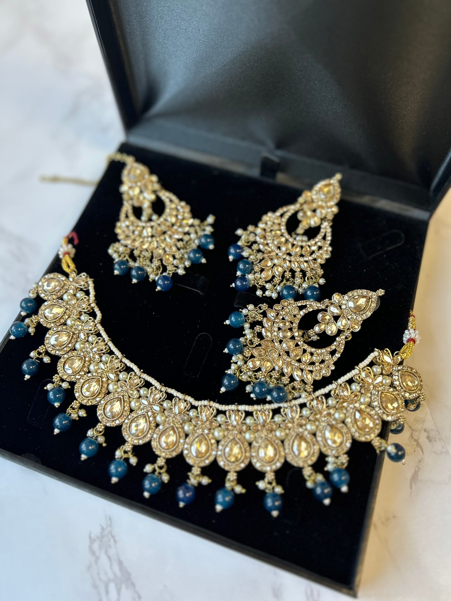 Farah jewellery set~ Dark Blue