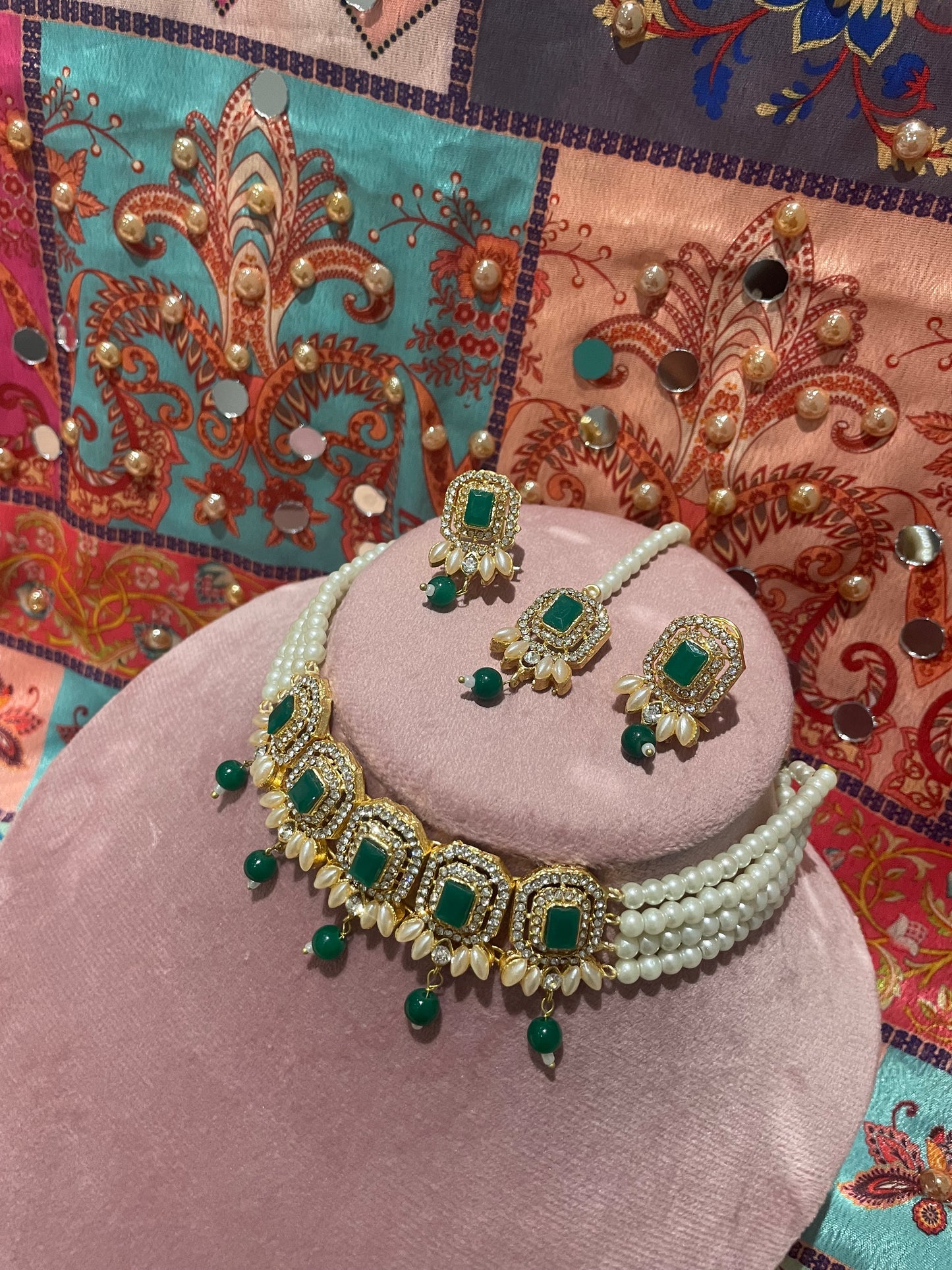 Nusrat jewellery set -Green