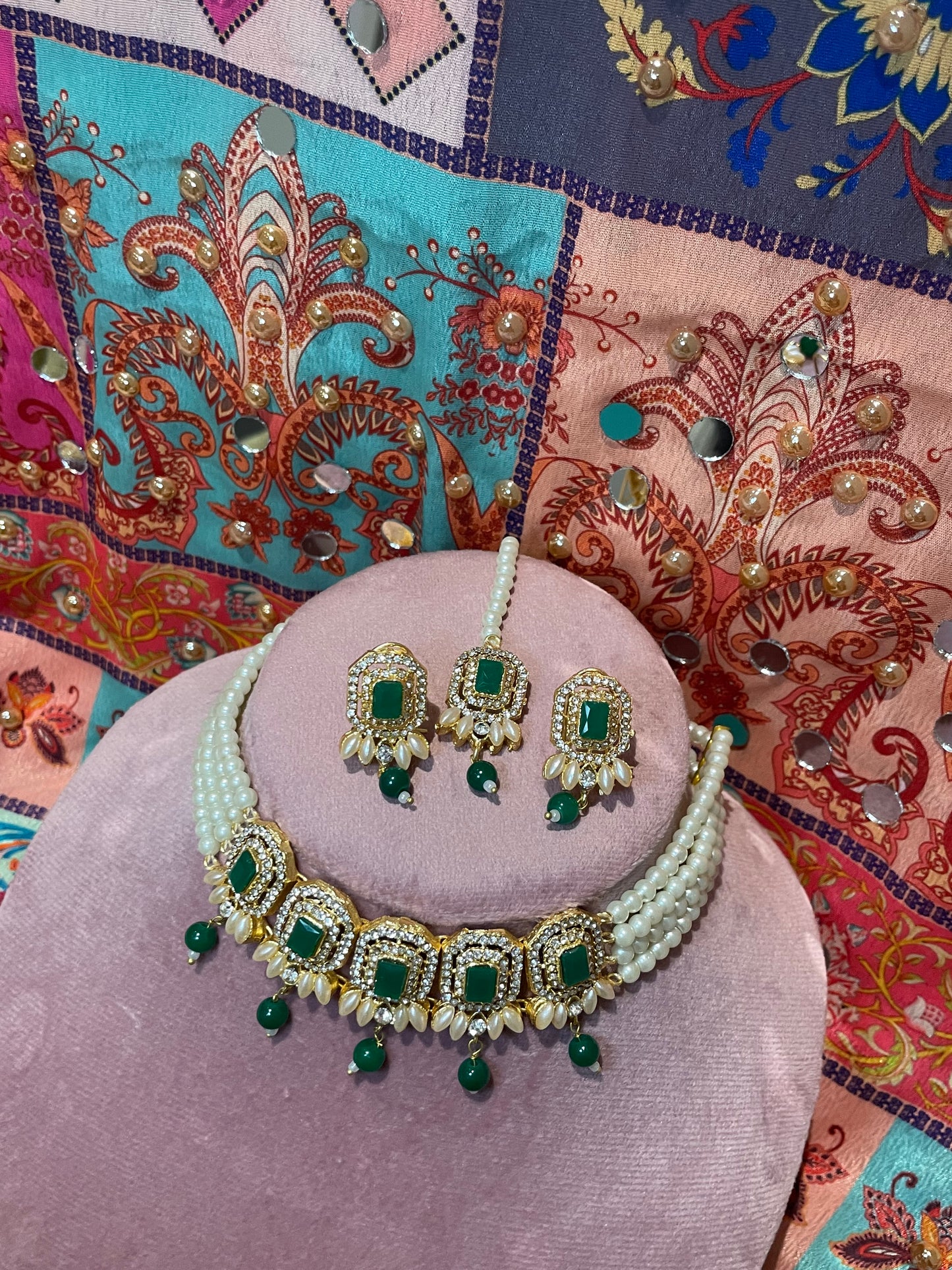 Nusrat jewellery set -Green