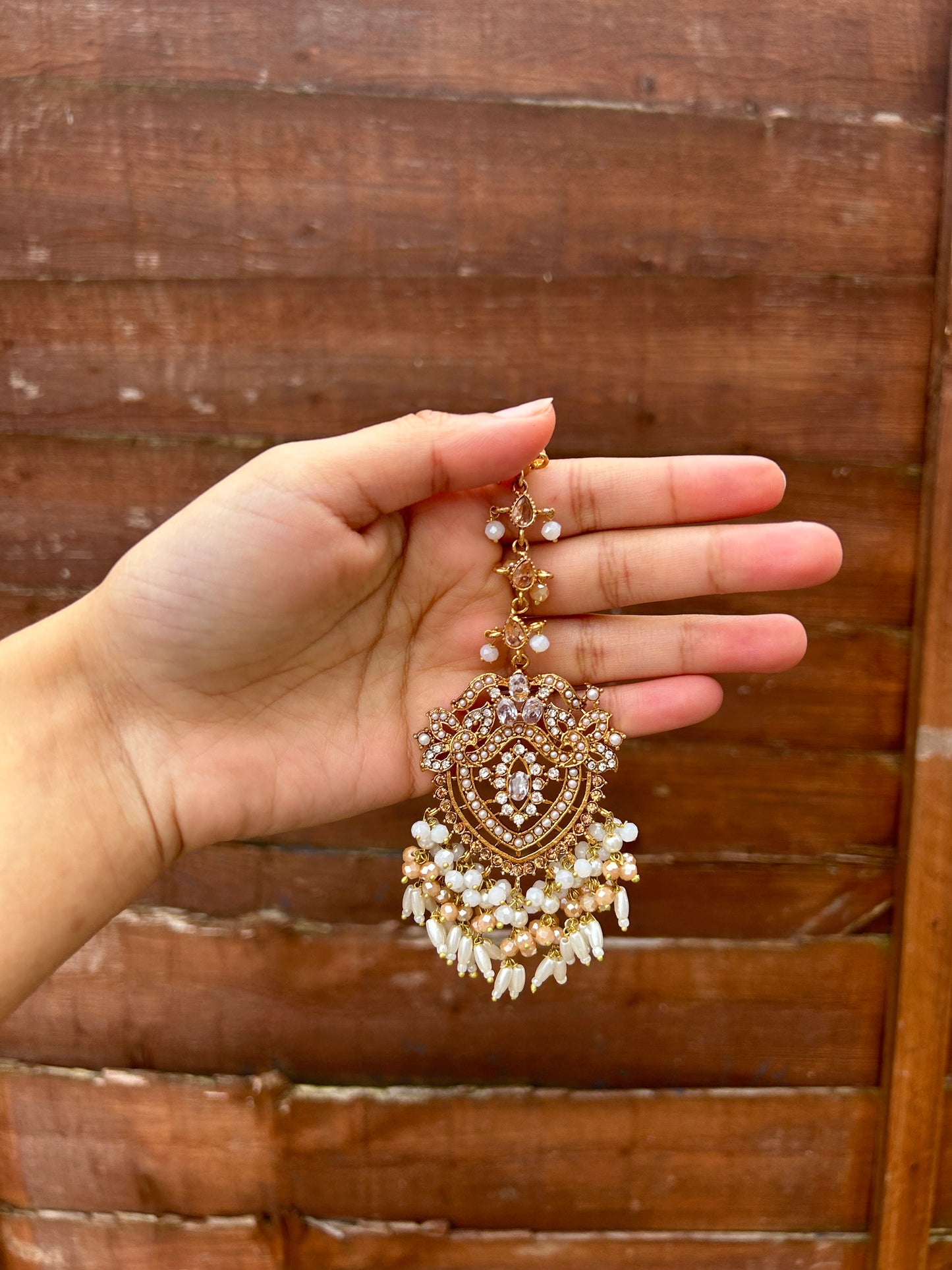 Hadia earring & tikka set ~Pearl&champagne