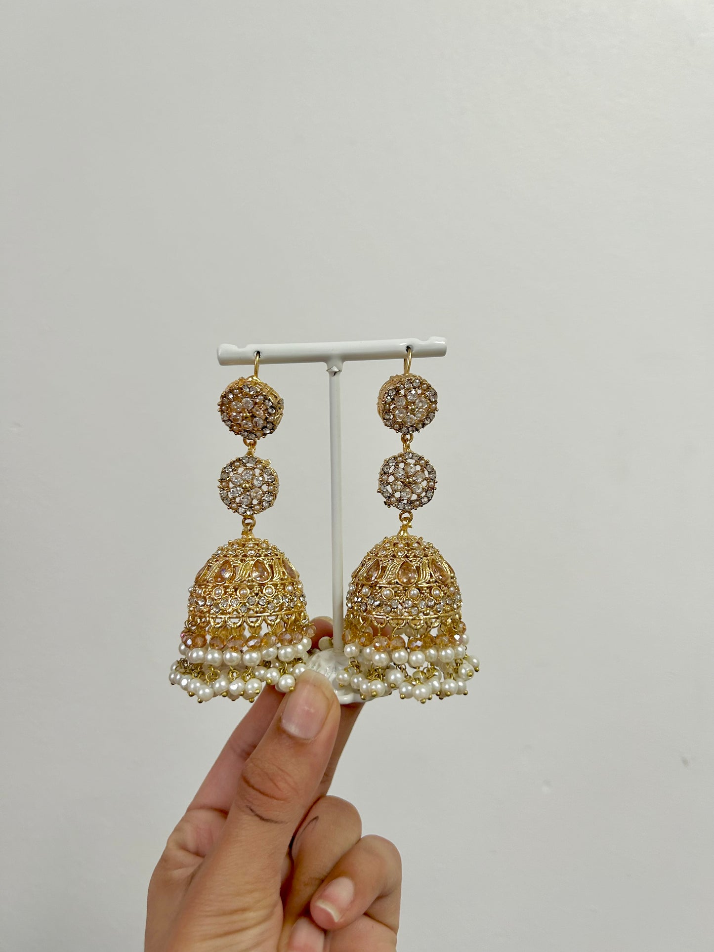 Nafeesa earrings ~ Champagne