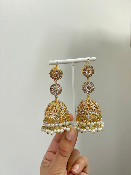 Nafeesa earrings ~ Champagne