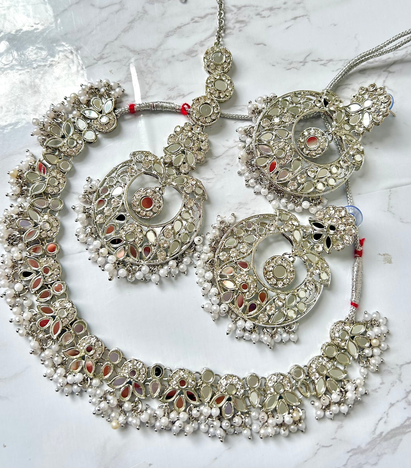 Sofia jewellery set ~Silver