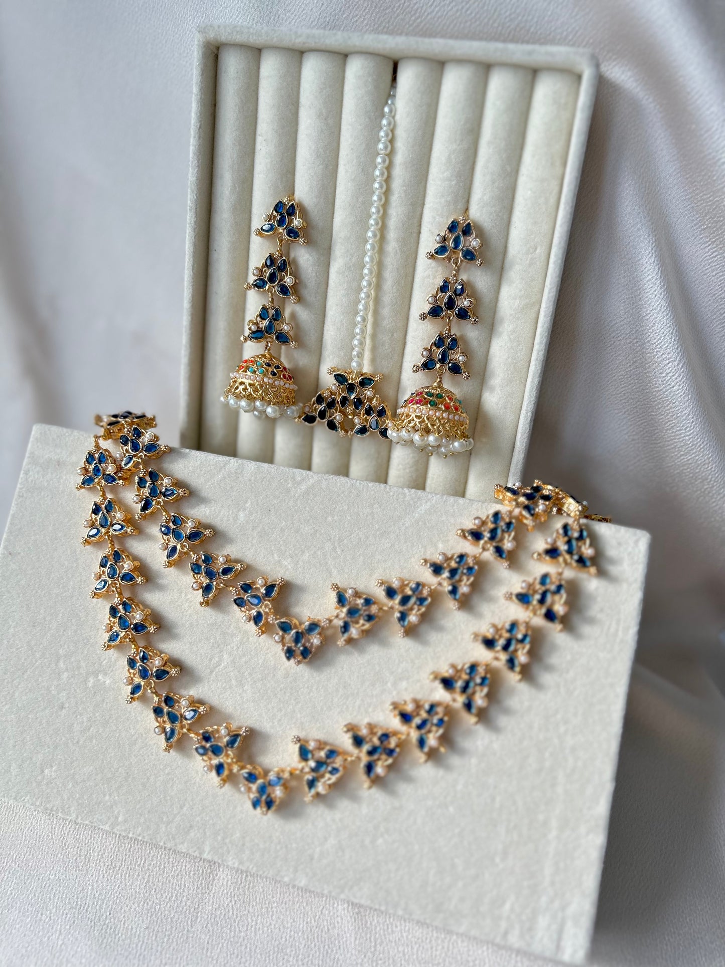 Fatima set ~ Royal Blue