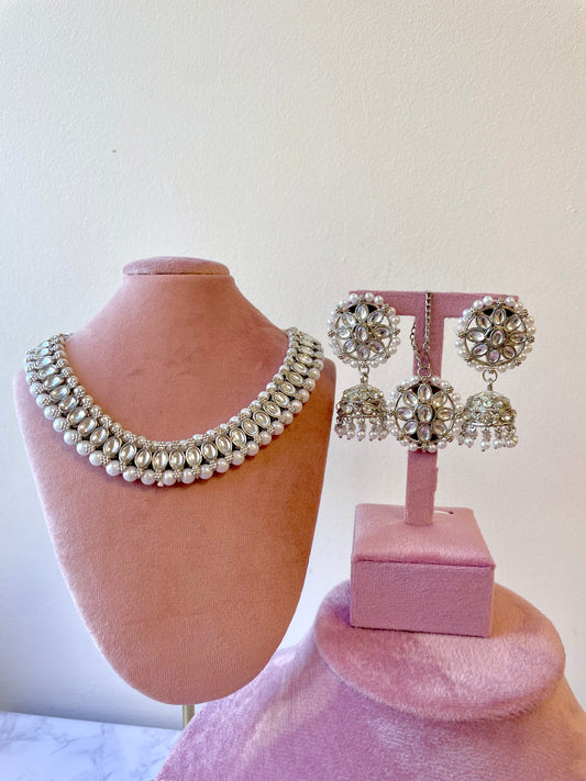 Emaan jewellery set