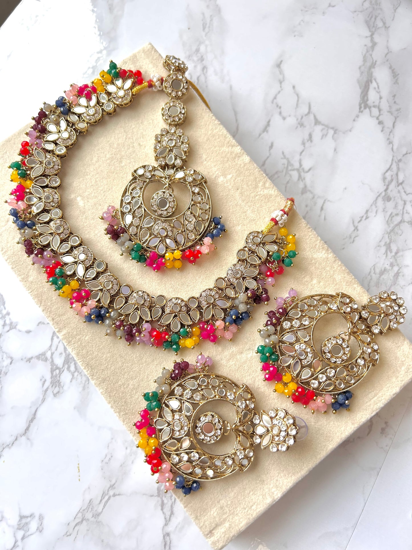 Sofia jewellery set ~ Multi