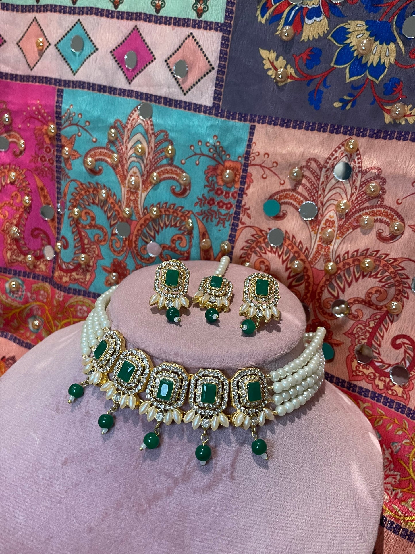 Nusrat jewellery set -Green