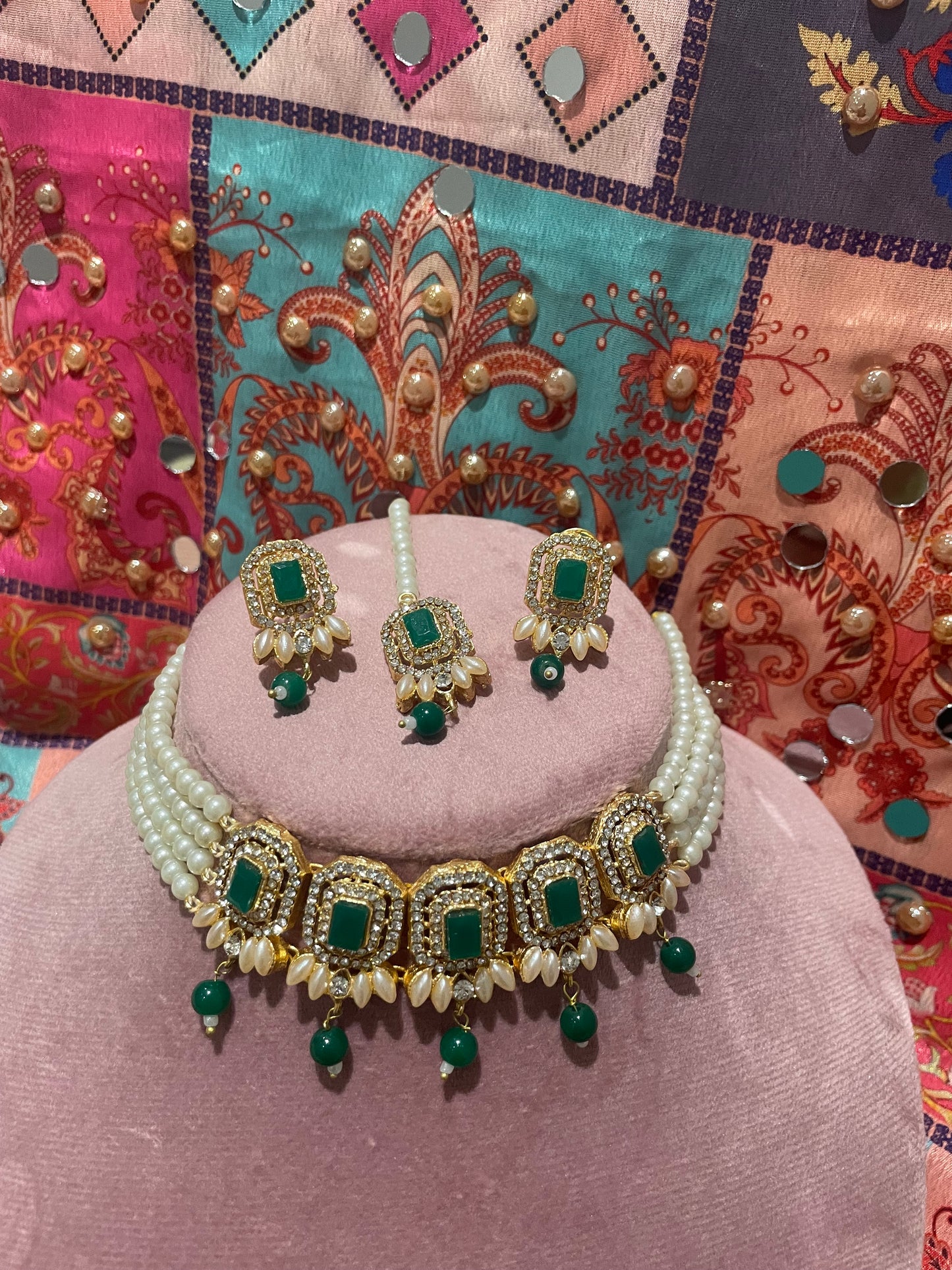 Nusrat jewellery set -Green