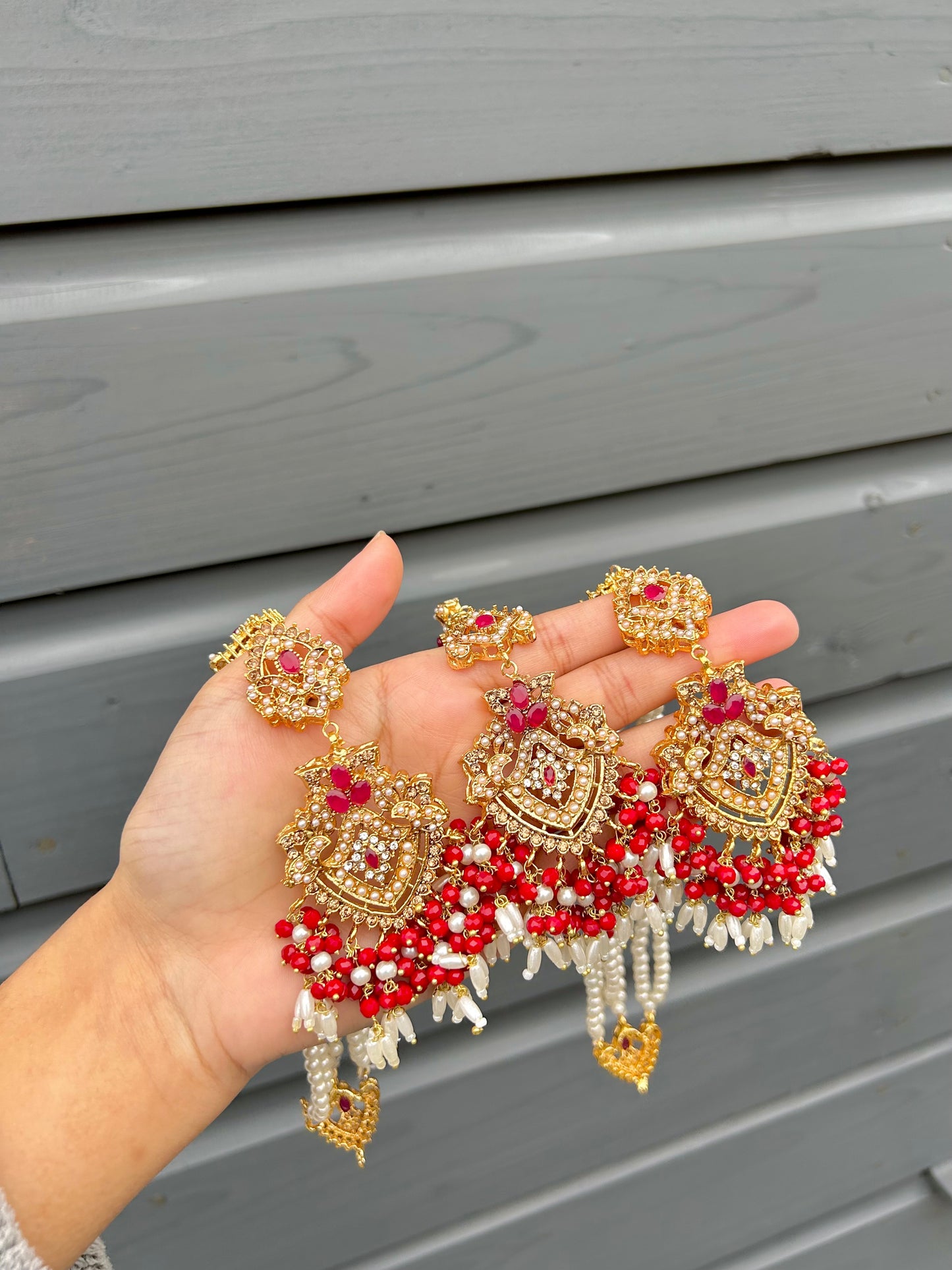 Heeriye earring & tikka set ~Red