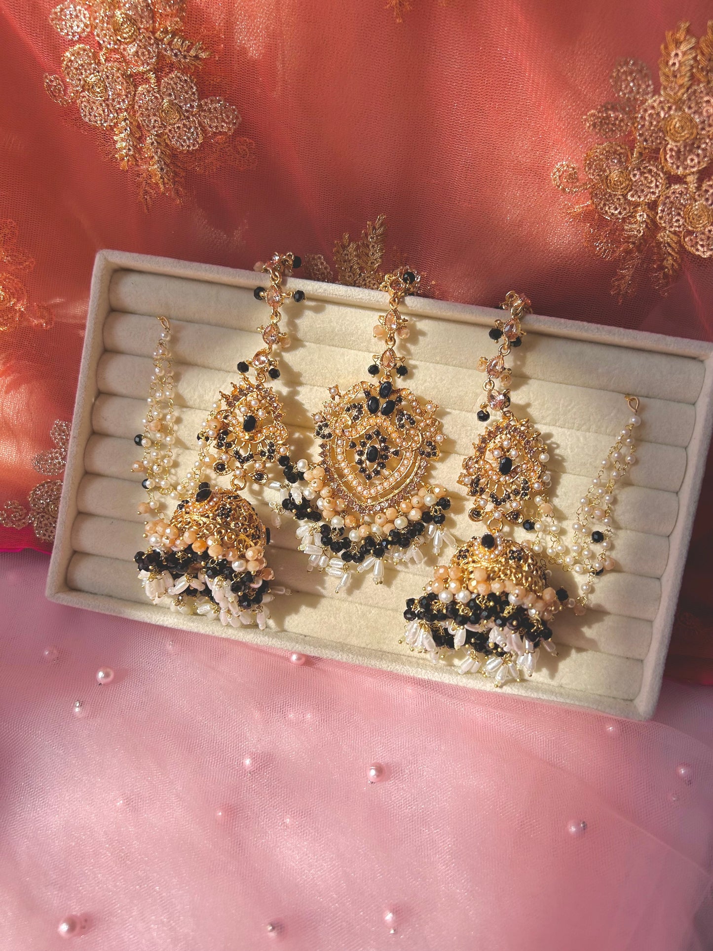 Hadia earring & tikka set ~ Black & Gold