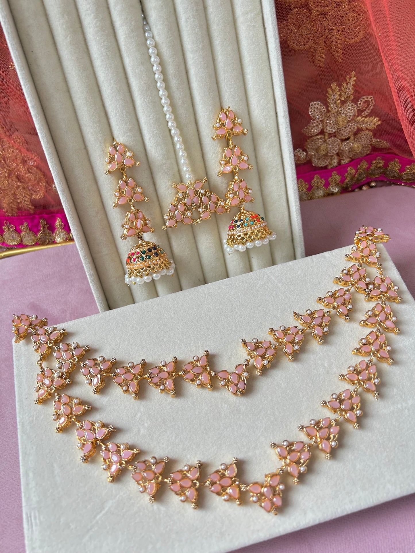 Fatima set ~ Baby pink