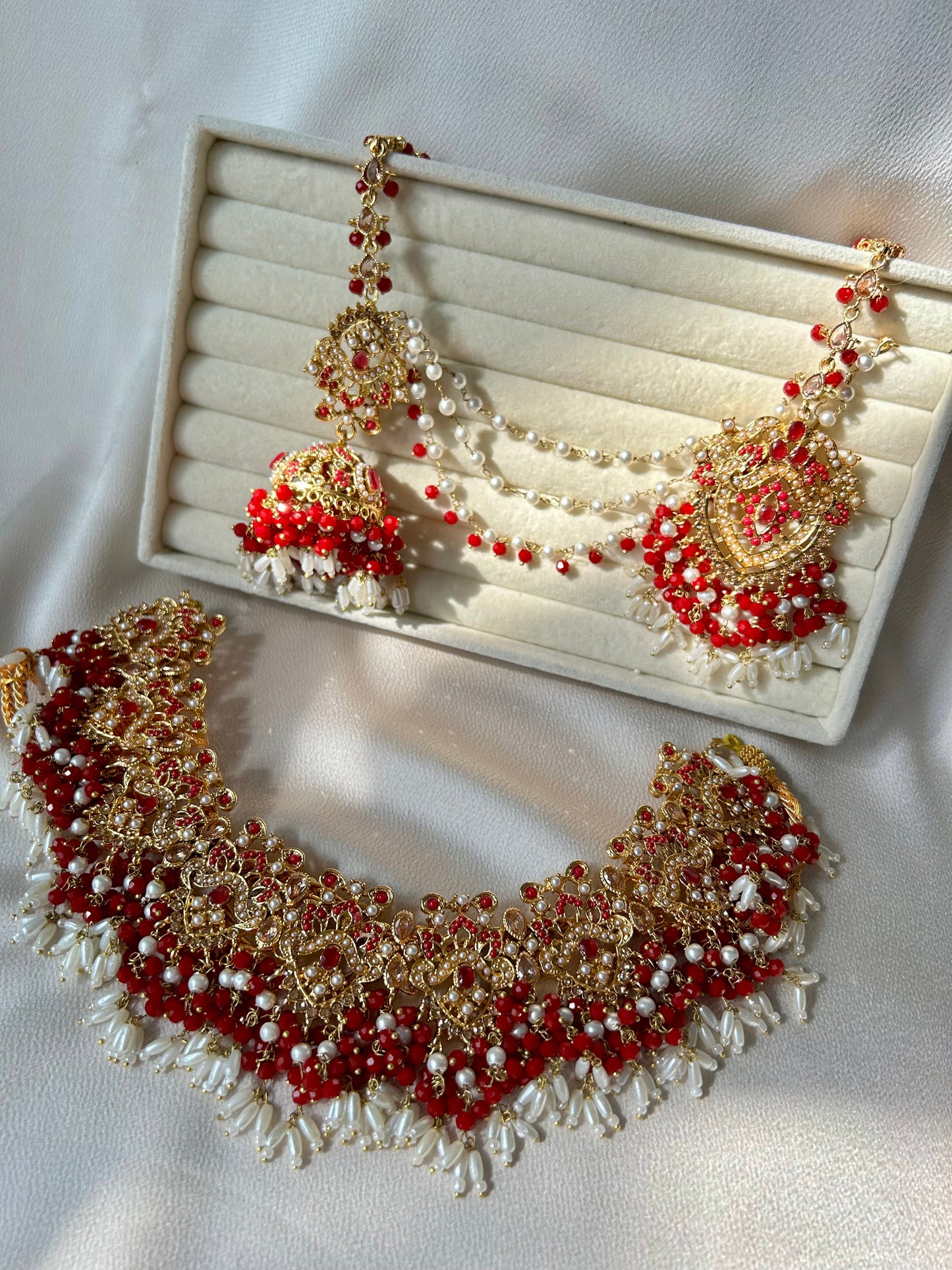 Zahra bridal set ~ Classic Red & Champagne