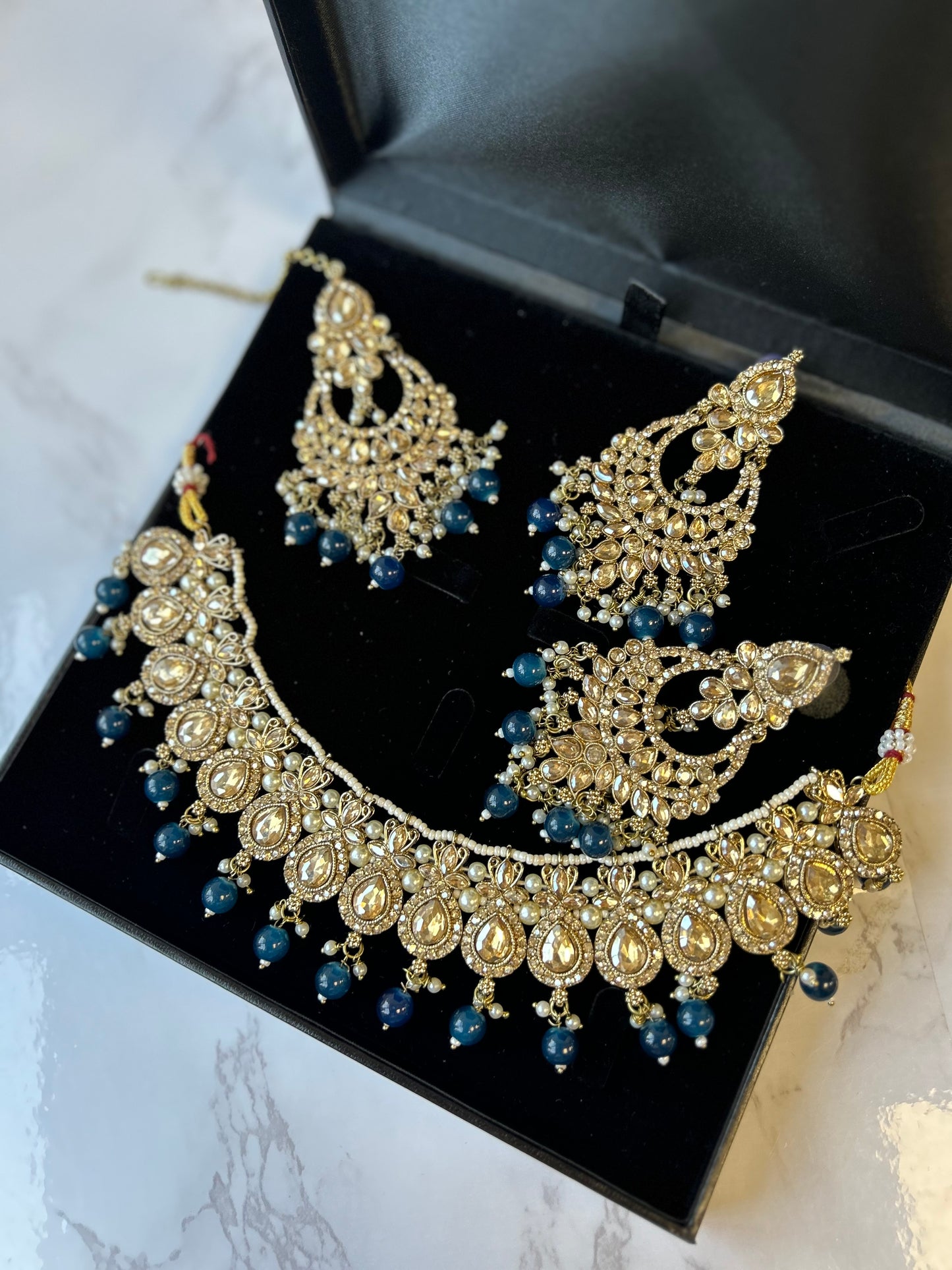 Farah jewellery set~ Dark Blue