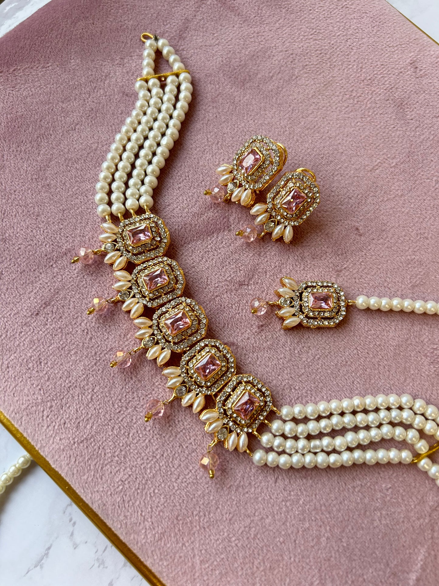 Nusrat jewellery set ~ diamante pink