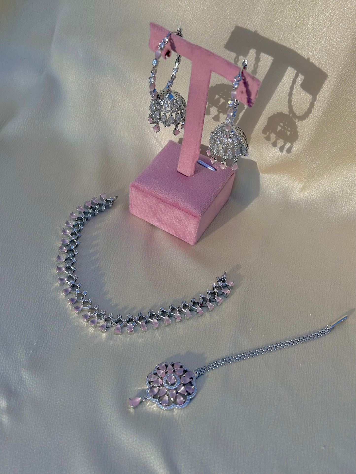 Nadia jewellery set~pink and silver