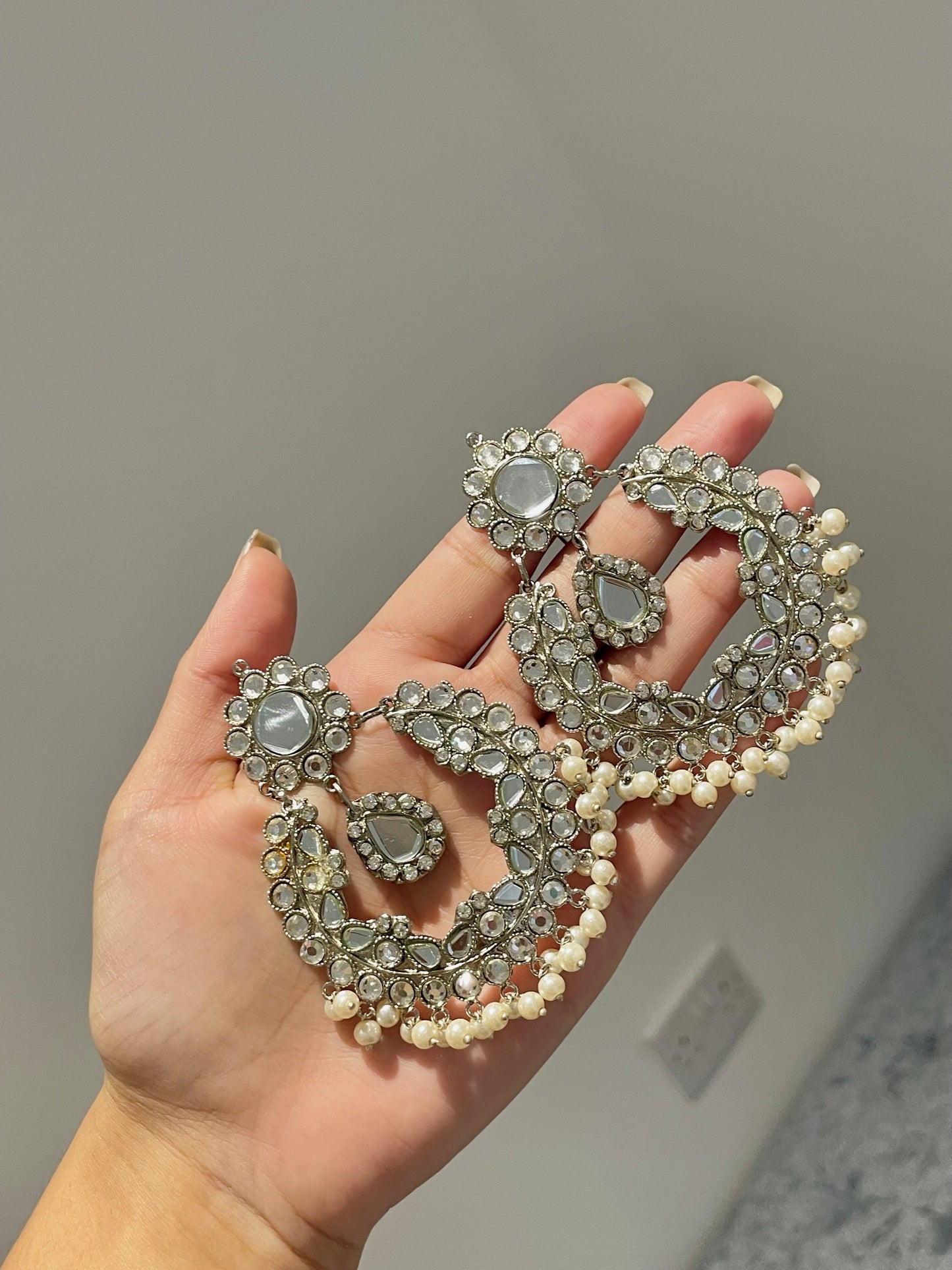 Eesha earrings SILVER