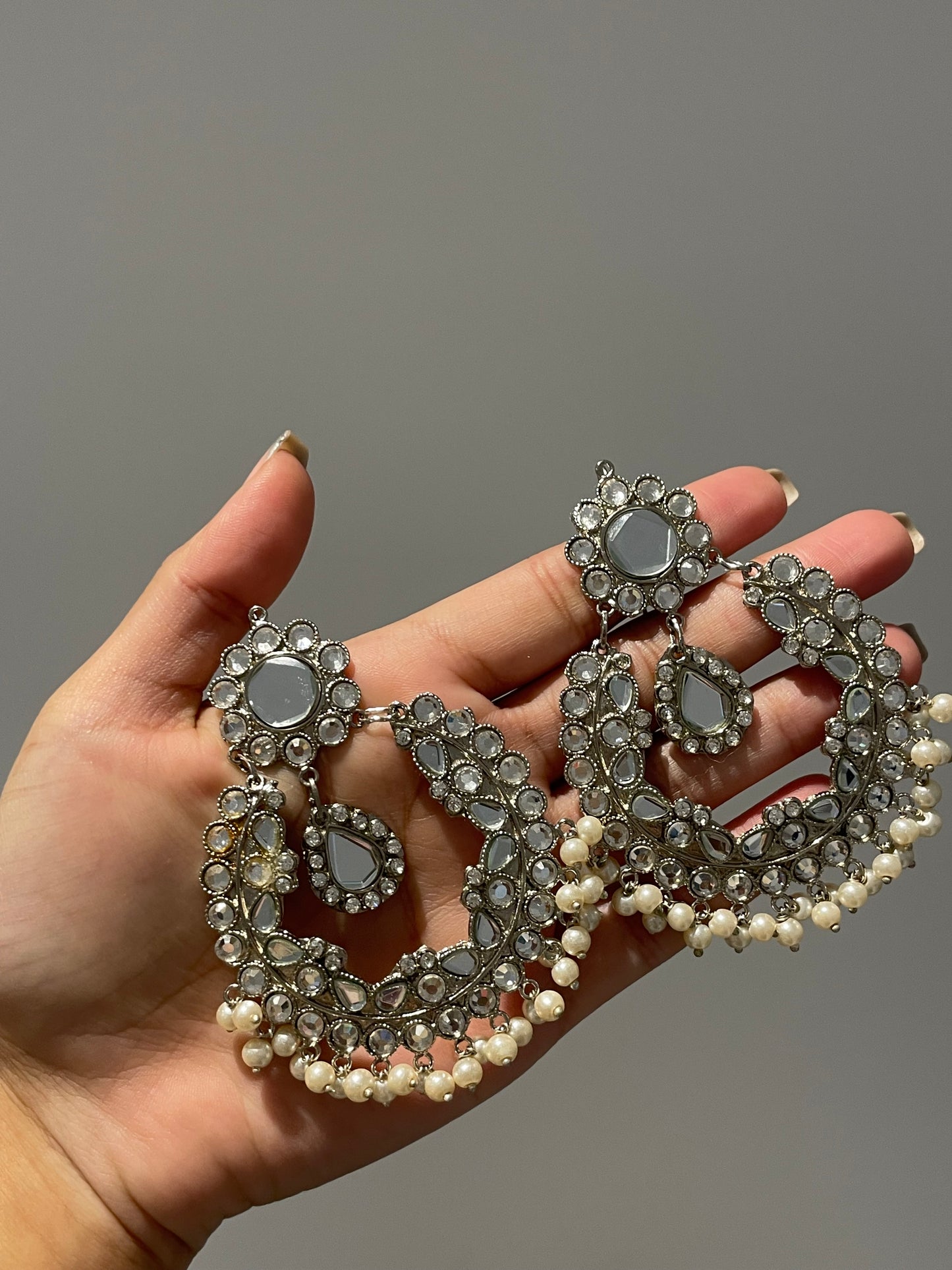 Eesha earrings SILVER