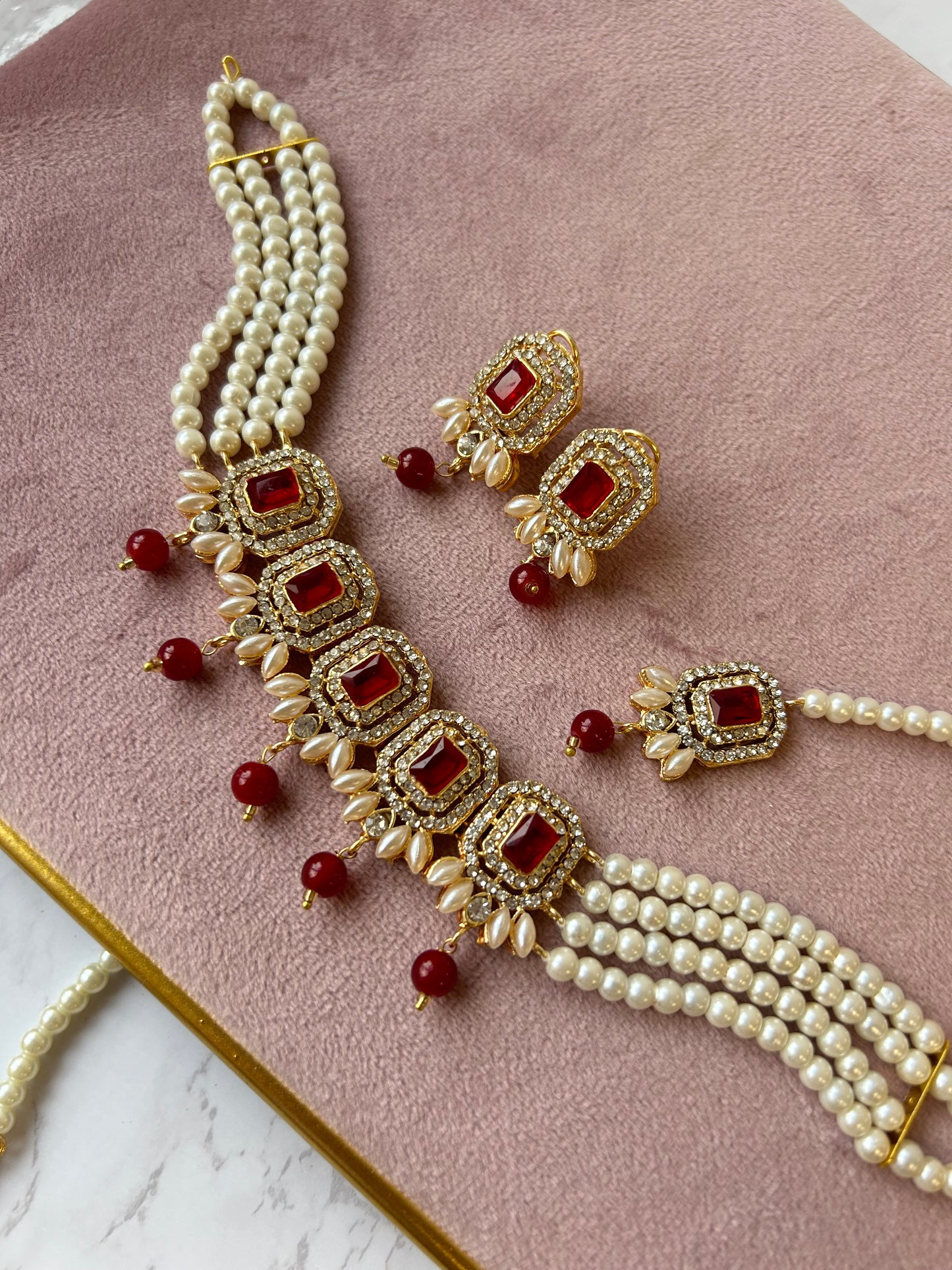 Nusrat jewellery set -Red