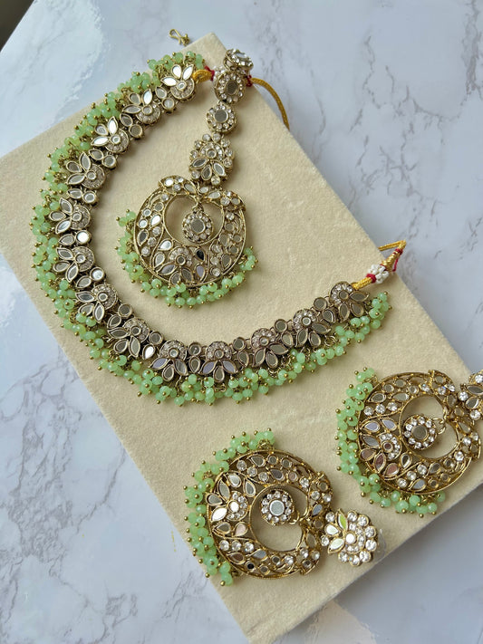 Sofia jewellery set ~ mint green