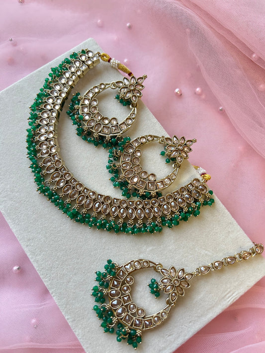 Ankita jewellery set ~ Green