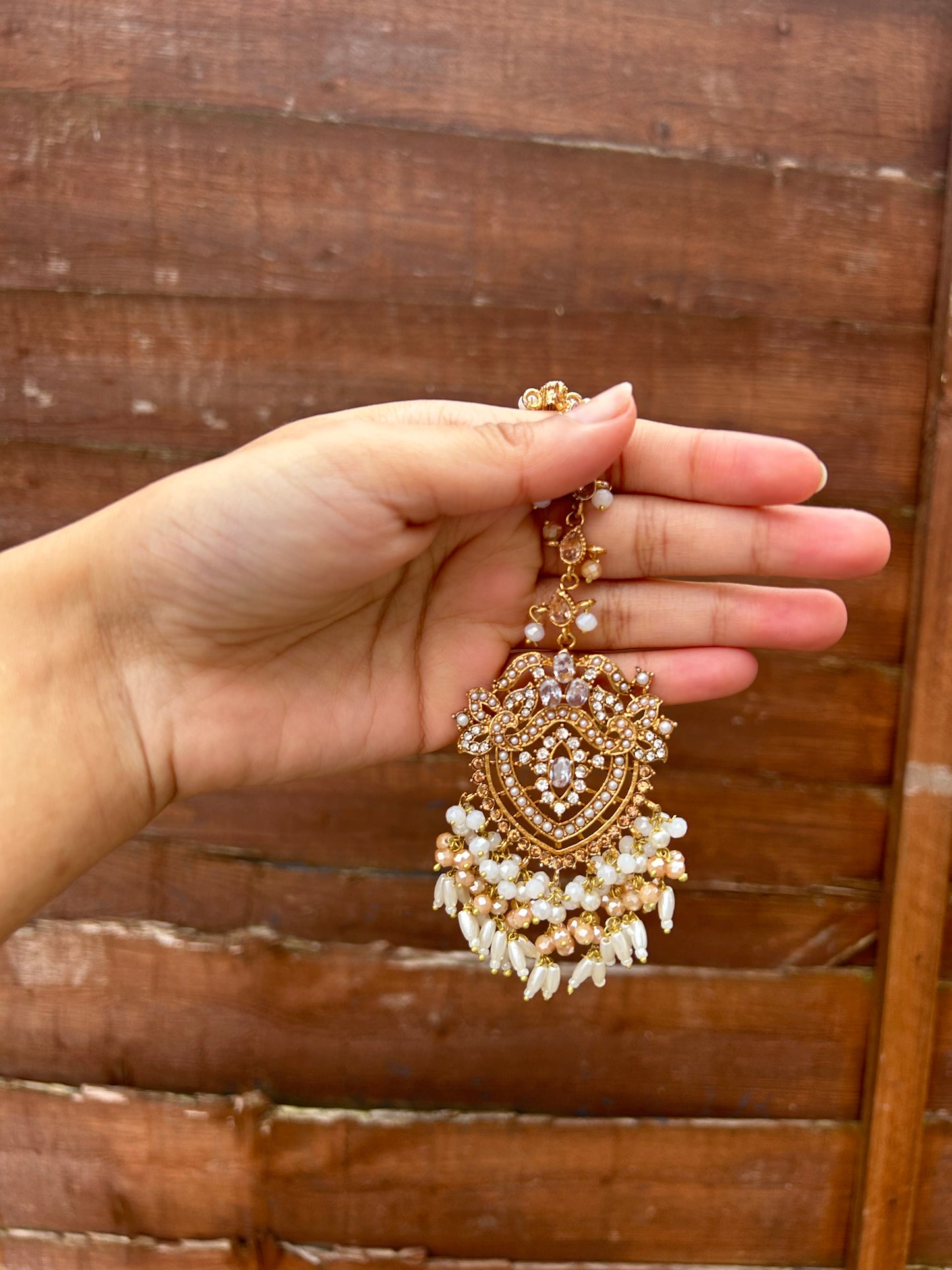 Hadia earring & tikka set ~Pearl&champagne