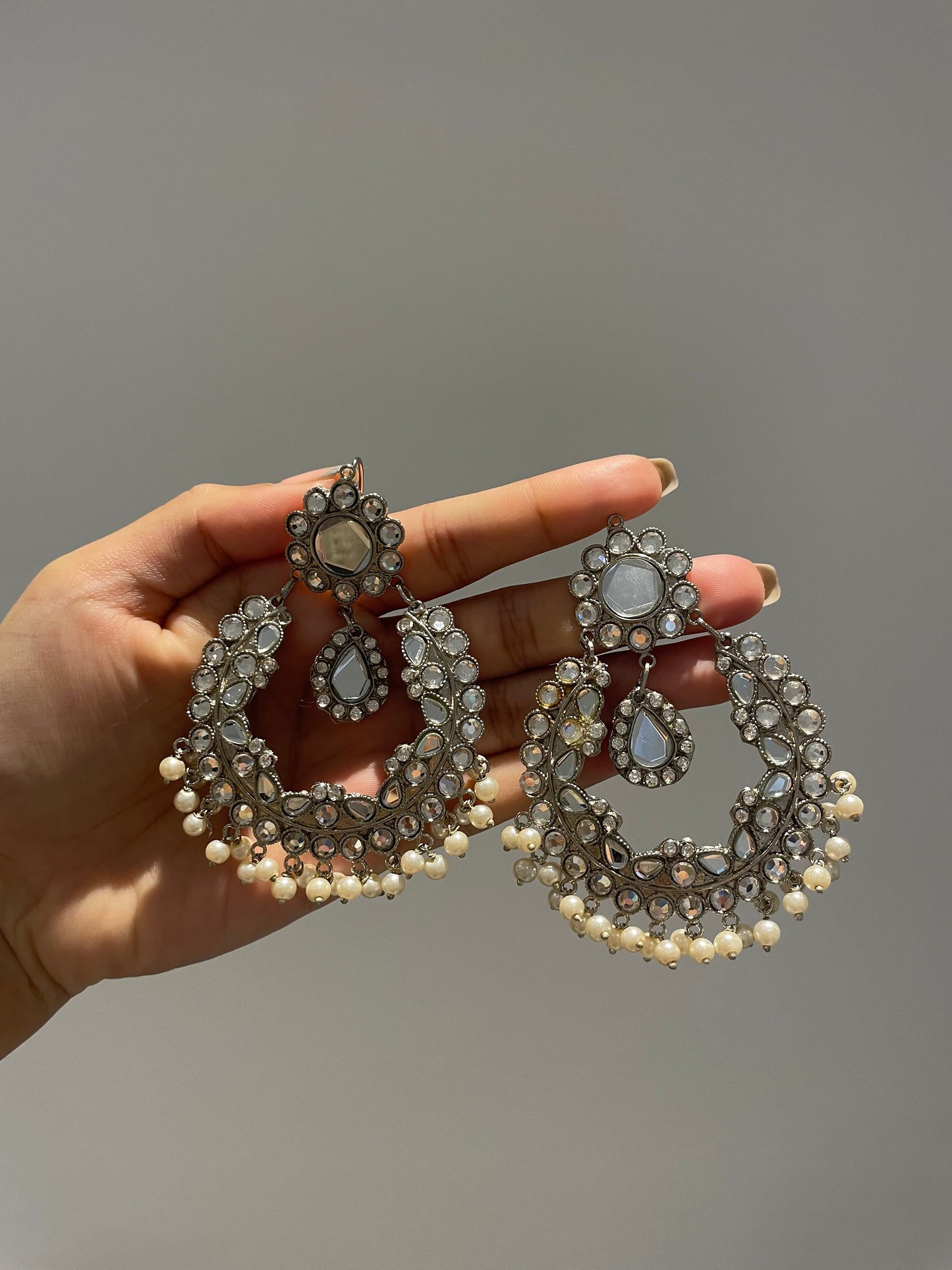 Eesha earrings SILVER