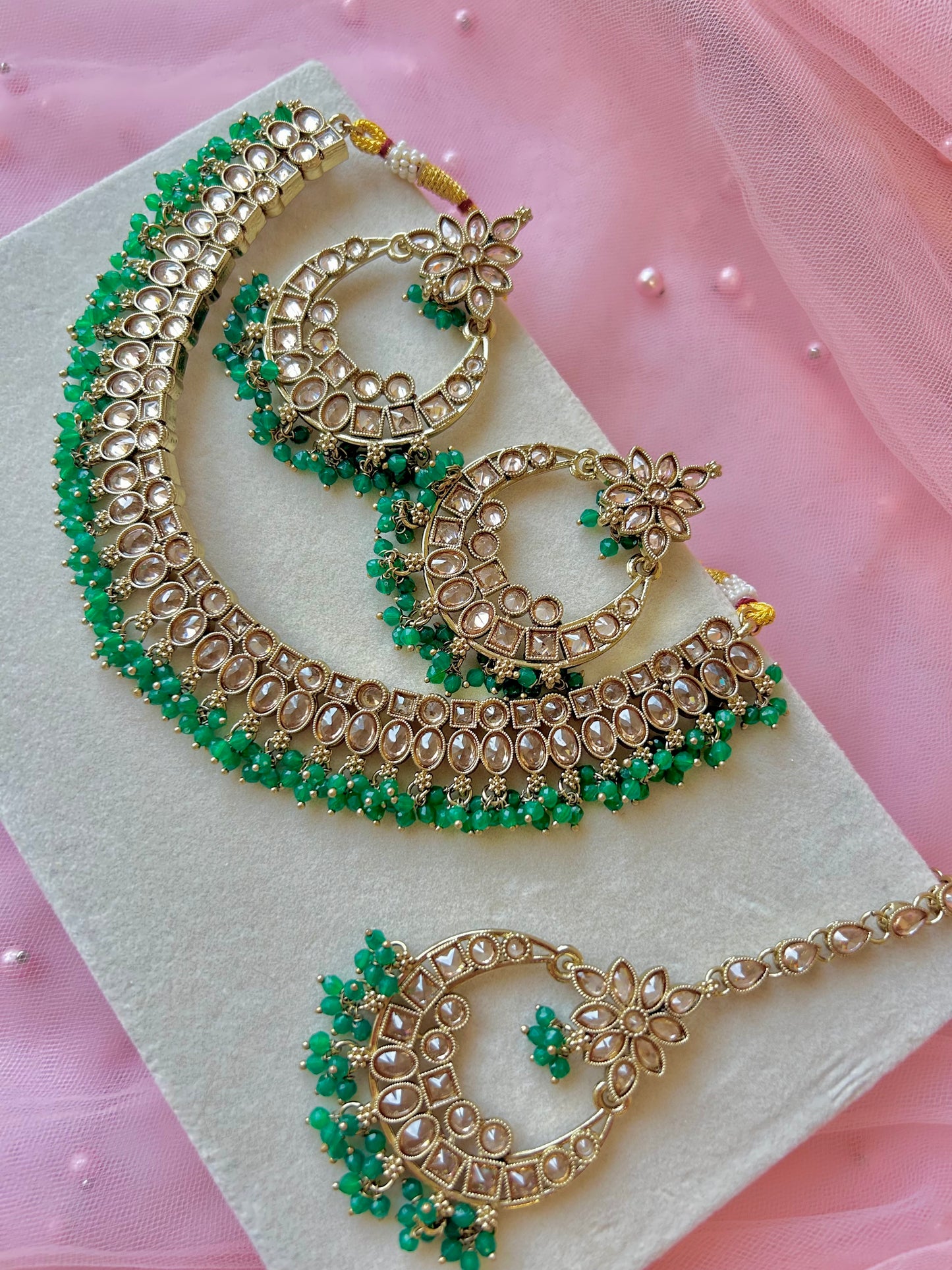 Ankita jewellery set ~ Green