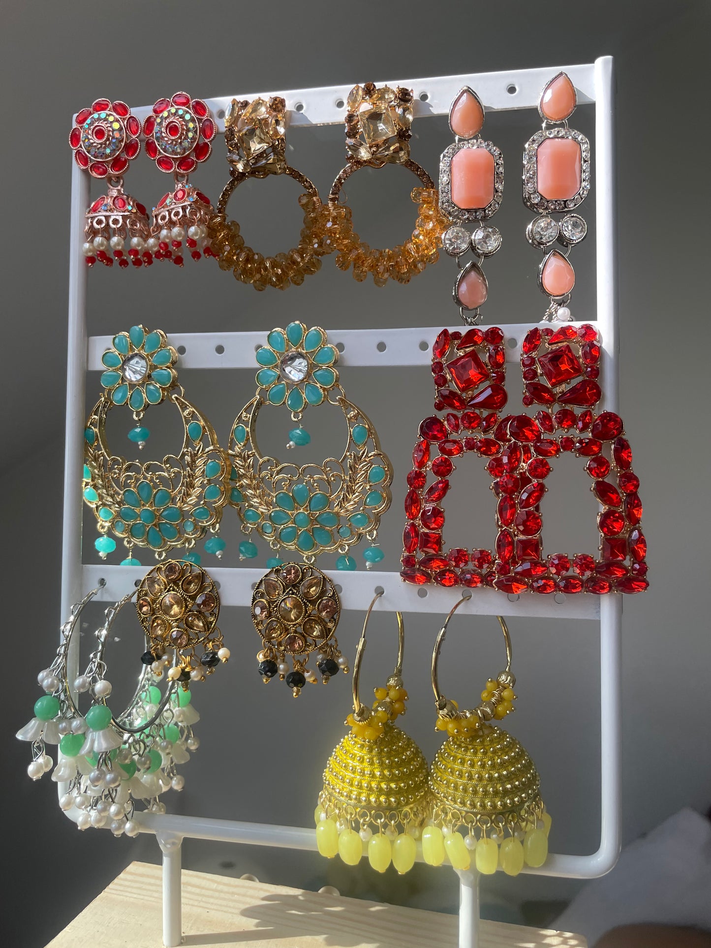 Earrings under 10 rupees deals