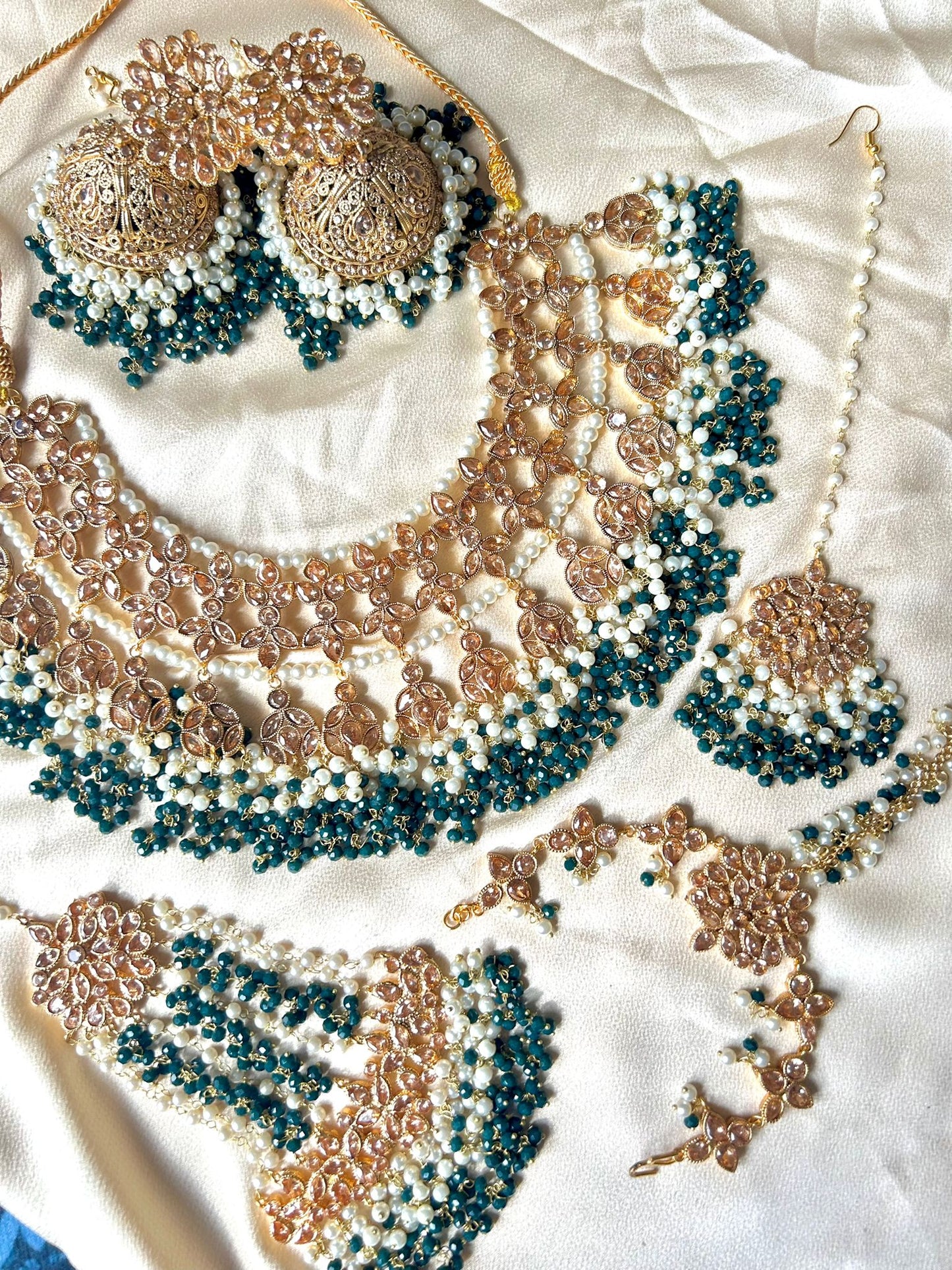 Isra bridal set ~ Dark Green & Champagne