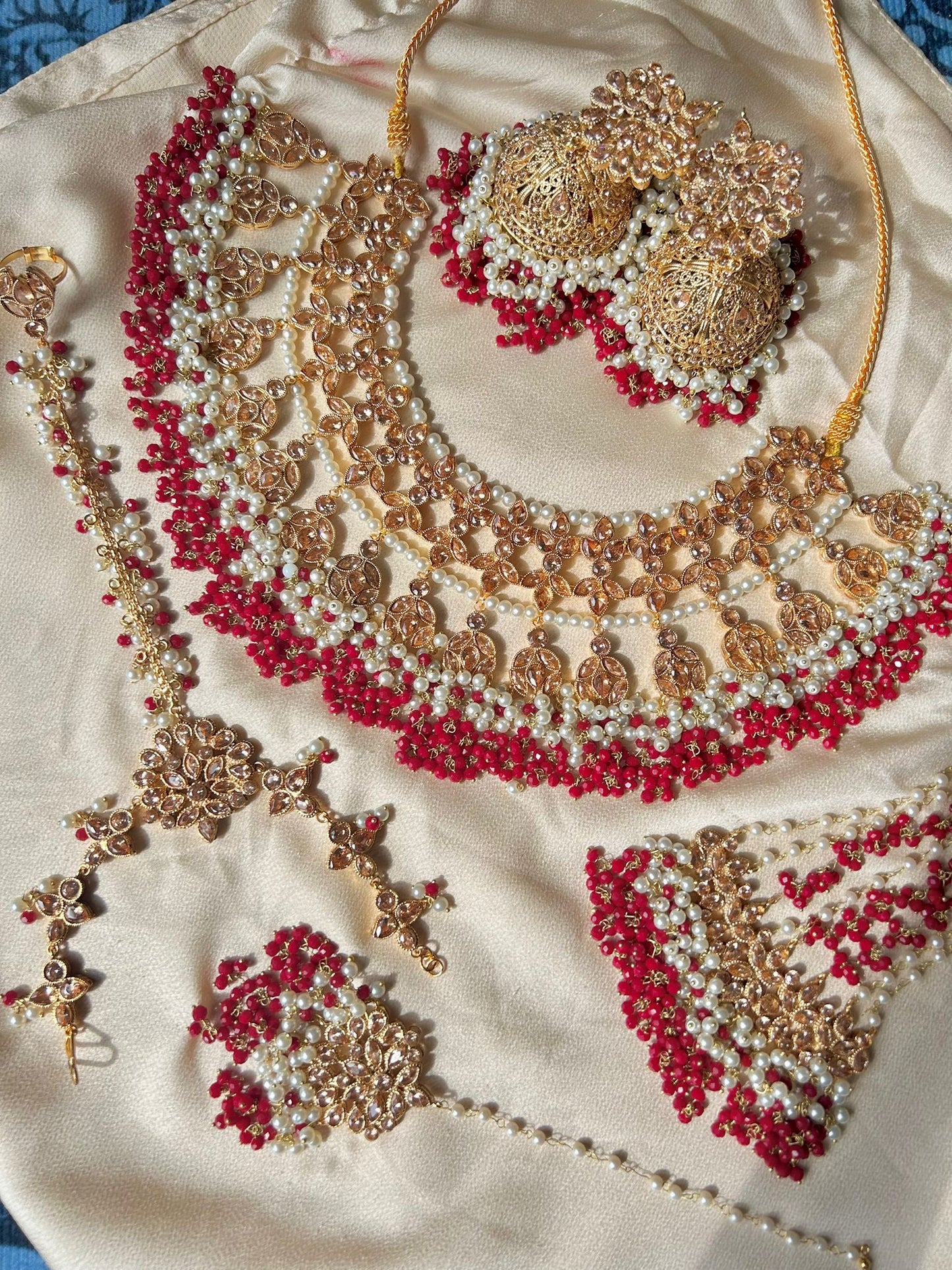 Isra bridal set ~ Classic Red & Champagne