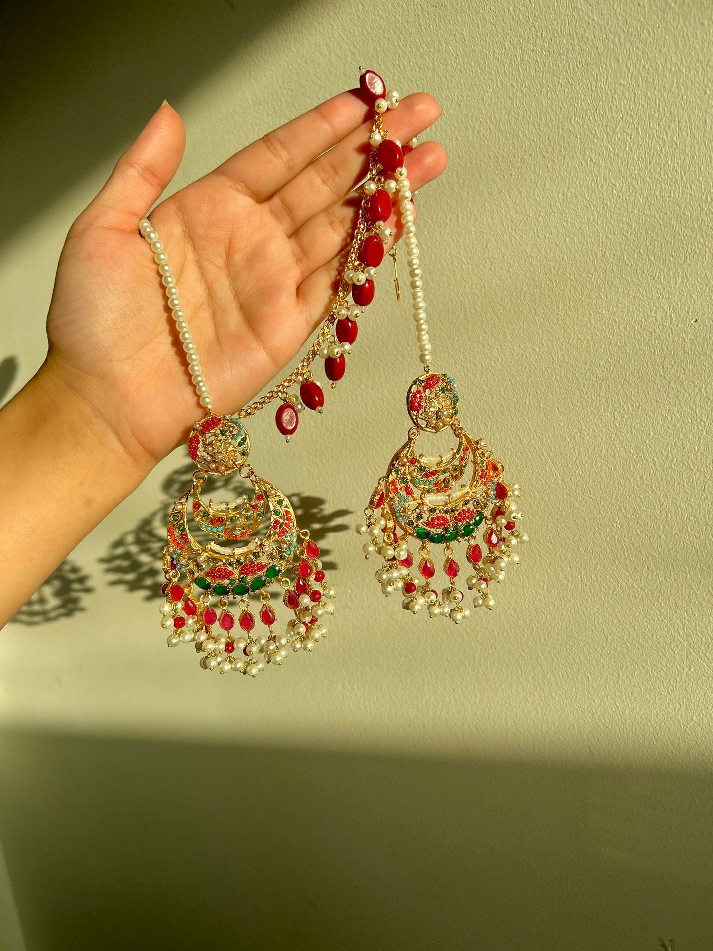 Zayna earring & tika set ~ Red