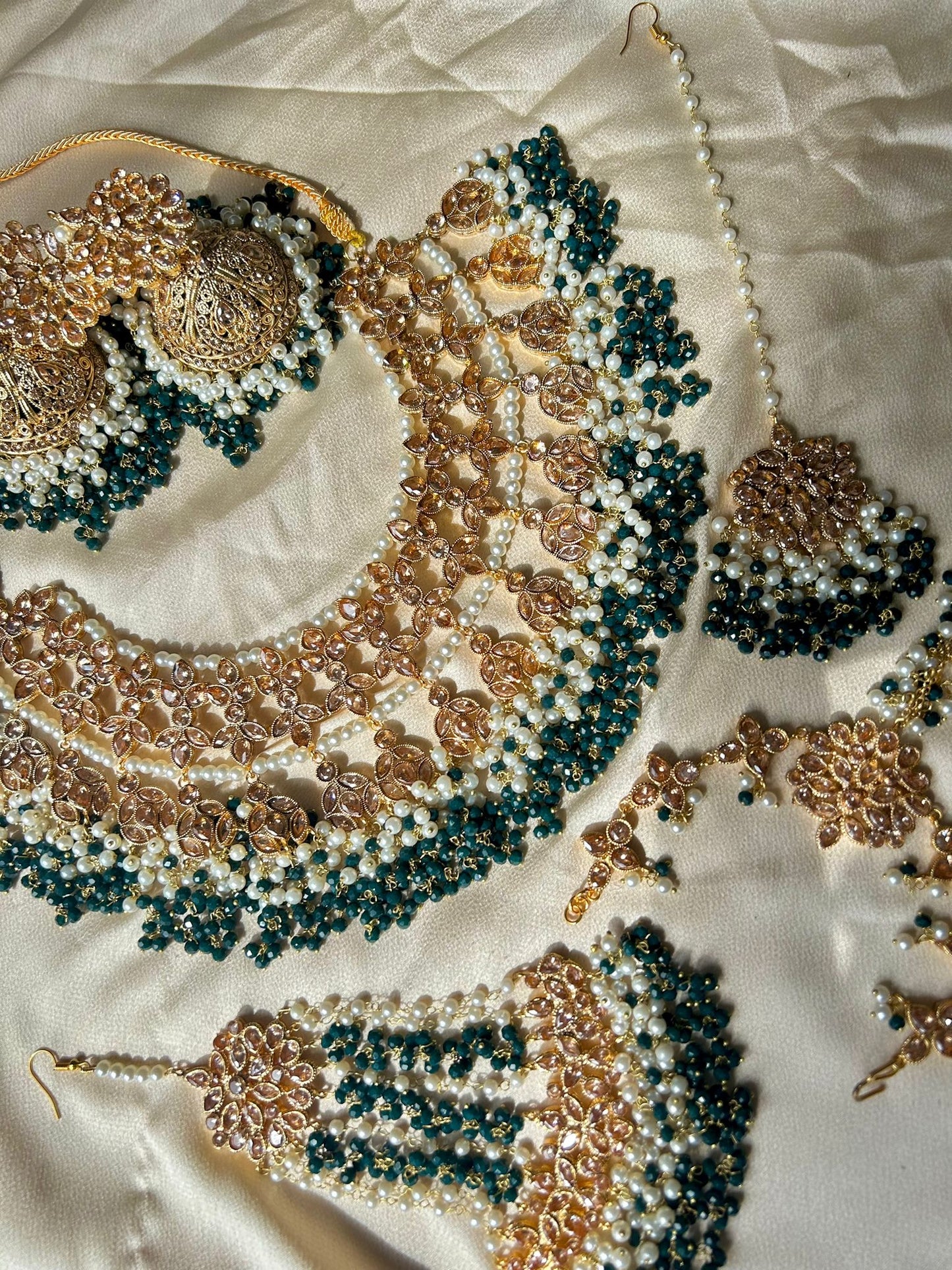 Isra bridal set ~ Dark Green & Champagne