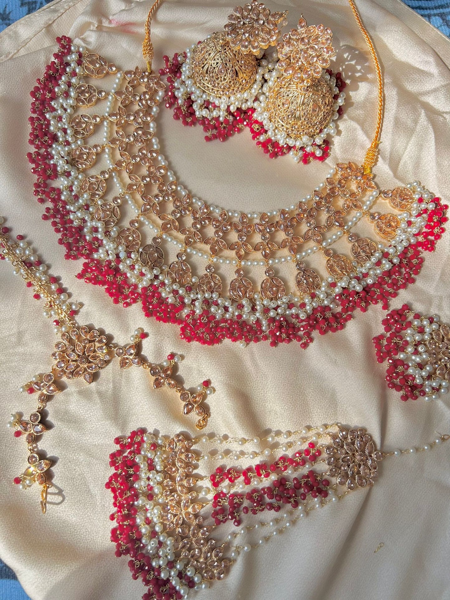 Isra bridal set ~ Classic Red & Champagne