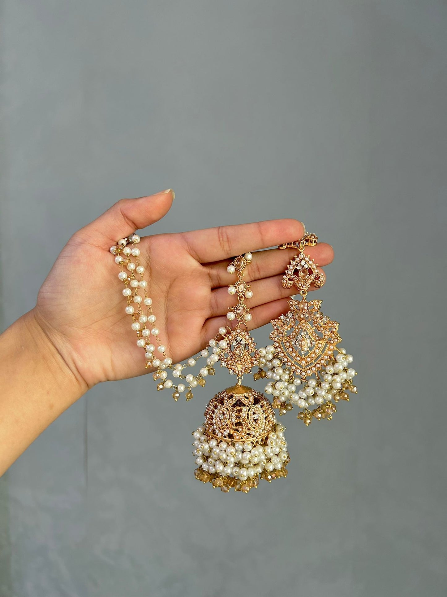 Natalia earring & tikka set ~ pearl&champagne