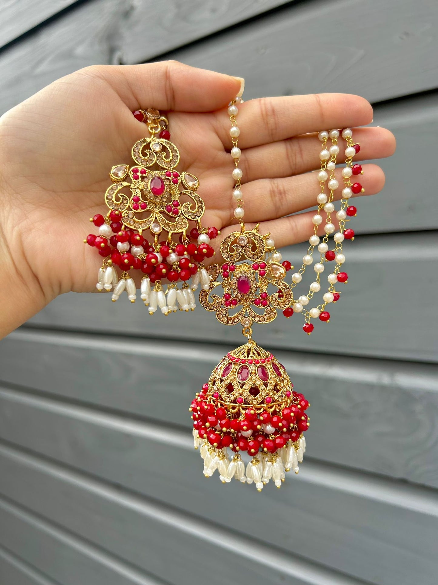 Amna earring & tikka set ~ Red