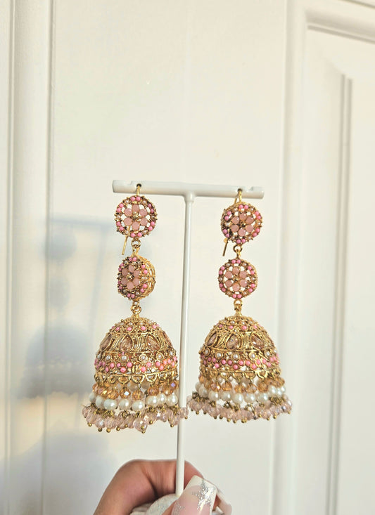 Nafeesa earrings ~ Pink