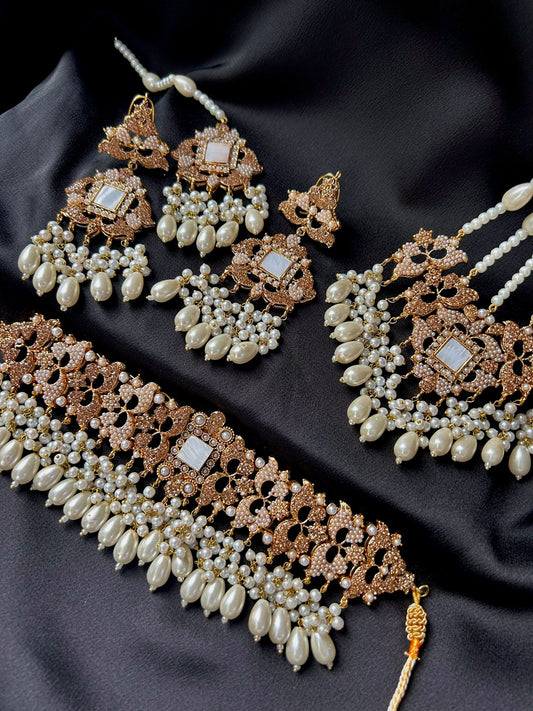 Mahida bridal set ~ Pearl